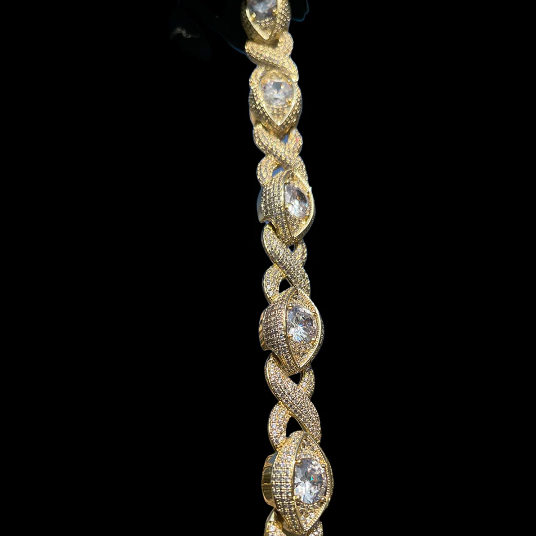 10MM Infinity Eye Cuban Link Iced Out Diamond Bracelet - Image 6