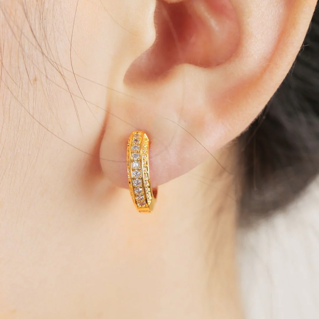 15MM Round Trend Iced Out Diamond Stud Earrings - Image 3