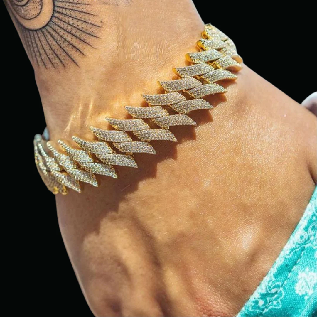 19MM Chunky Cuban Iced Out Diamond Bracelet - Image 8