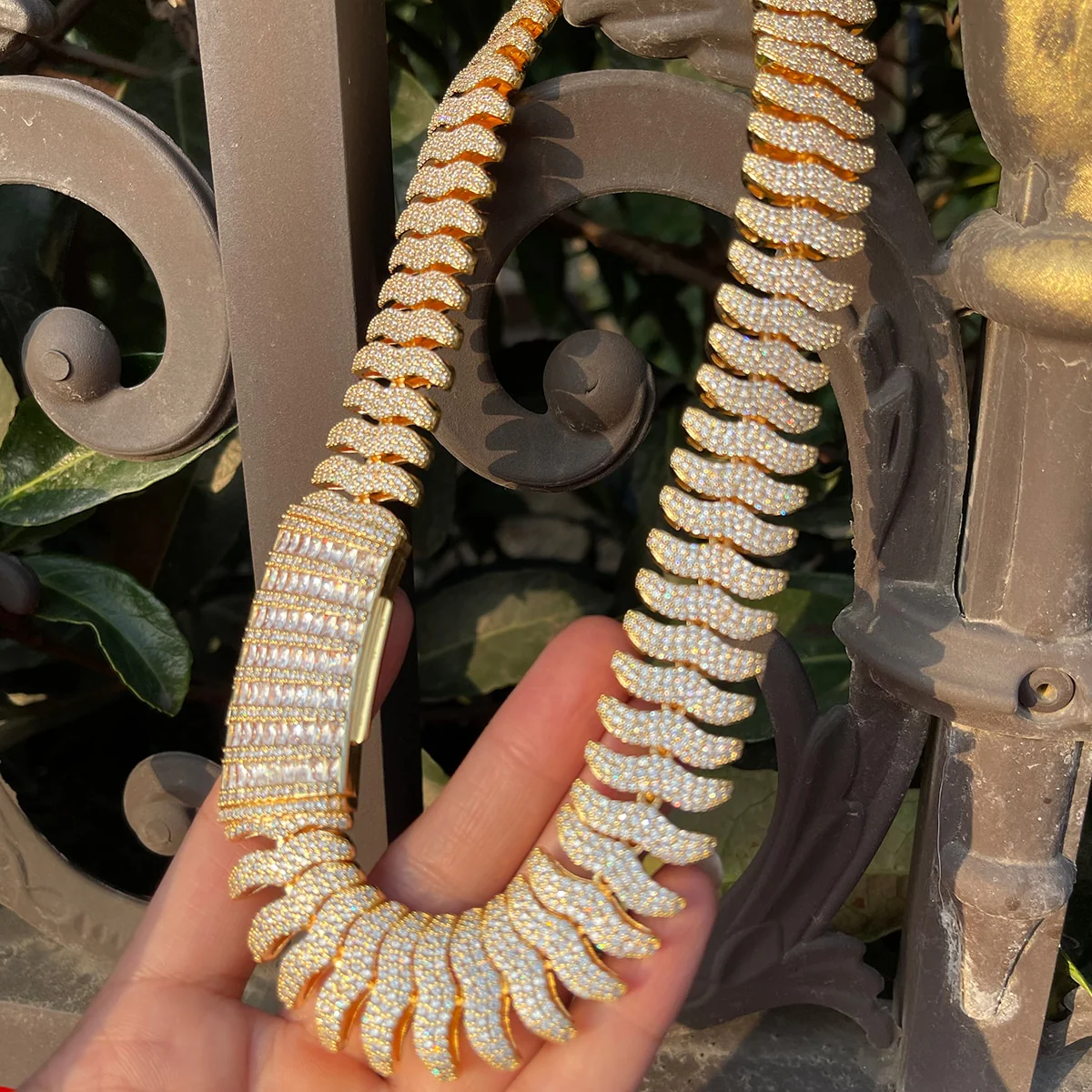 20MM Boomerang Link Iced Out Diamond Necklace Chain - Image 4