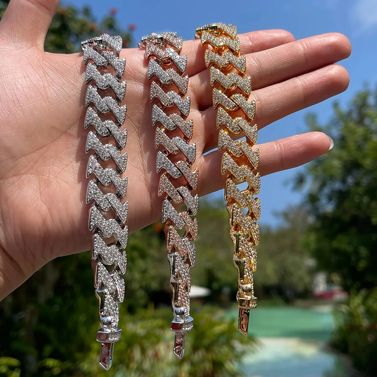 15MM Lightning Link Iced Out Diamond Bracelet - Image 5