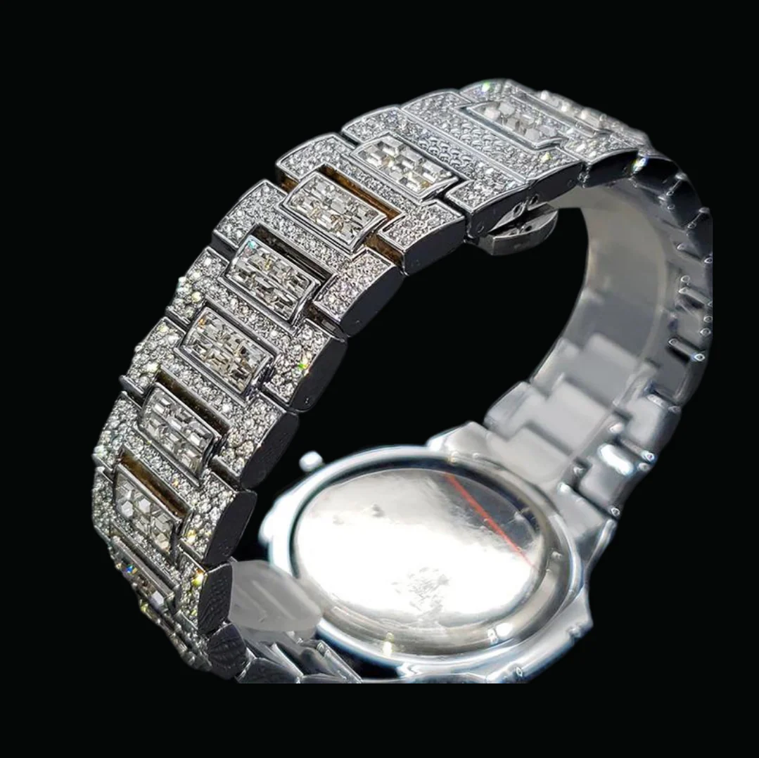 Luxury Date Special Minute Hand Iced Out Diamond Watch - Image 12