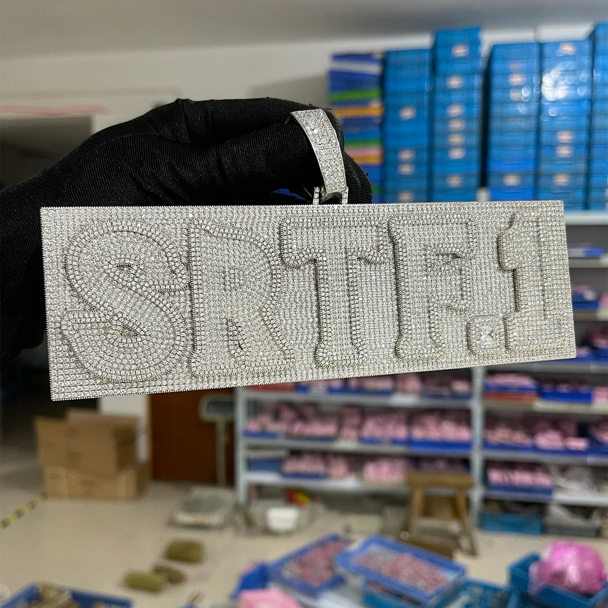 Plate Design VVS Shine Iced Out Personalized Custom Name Necklace Pendant - Image 8