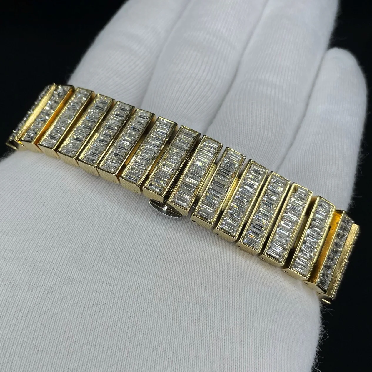 Square Fully Diamond Date Iced Out Diamond Watch - Image 11