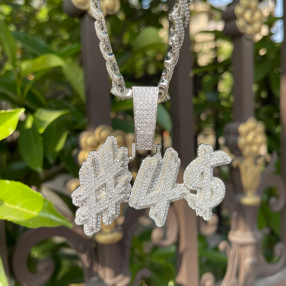 Trend Luxury Design Iced Out Personalized Custom Name Necklace Pendant - Image 3
